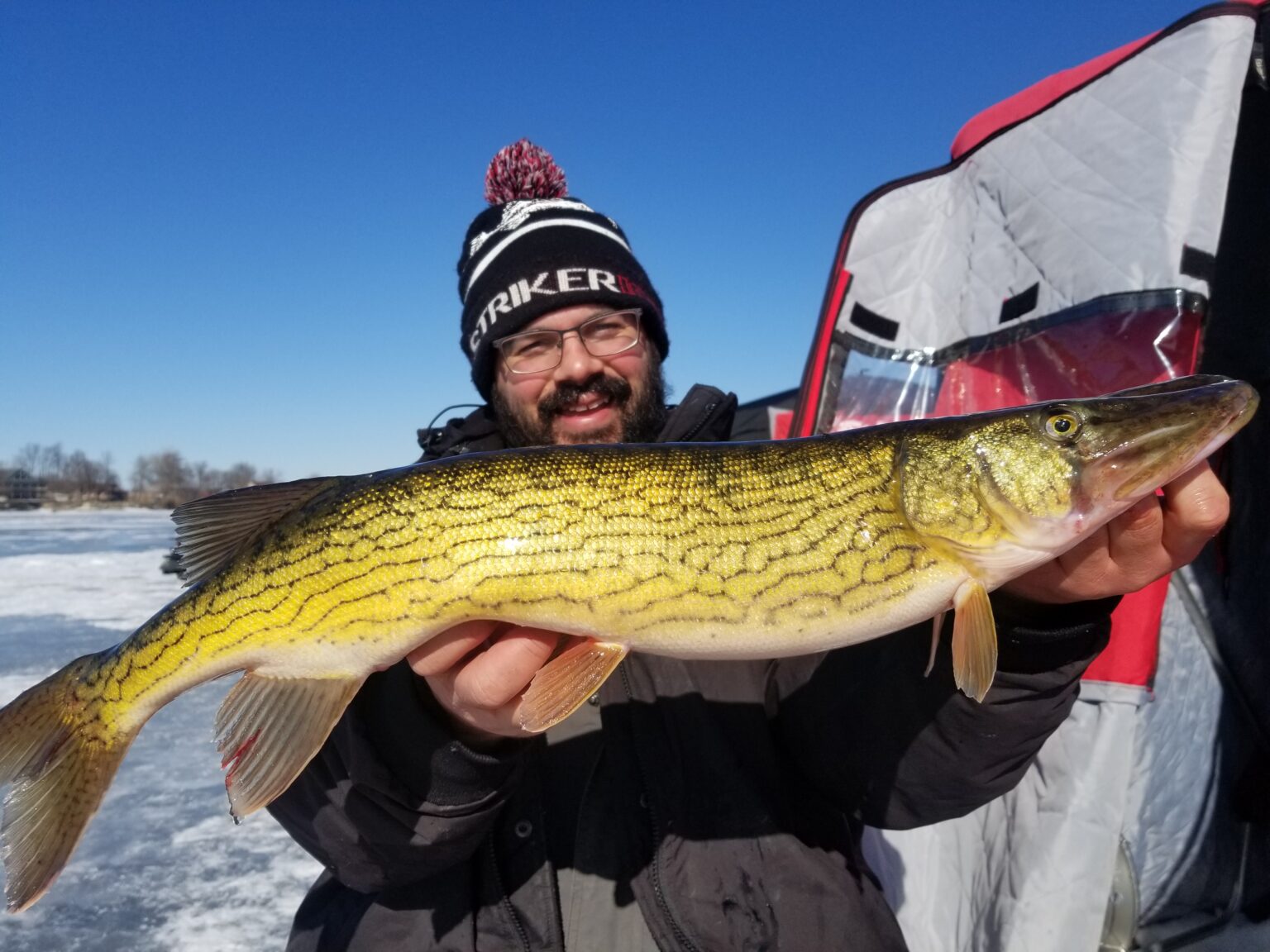 Ice Fishing on Lake Ontario - Bill Saiff Outdoors